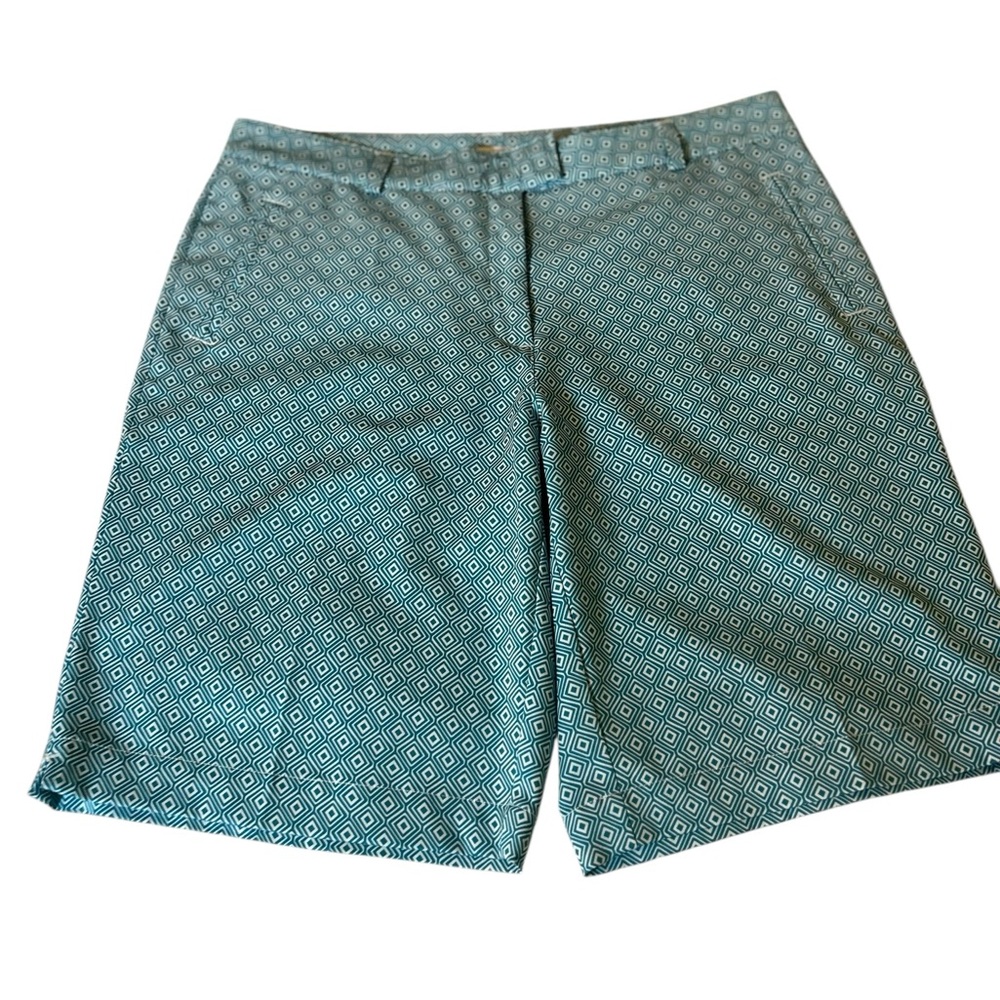 Lady Hagen Green Geometric Golf Shorts
